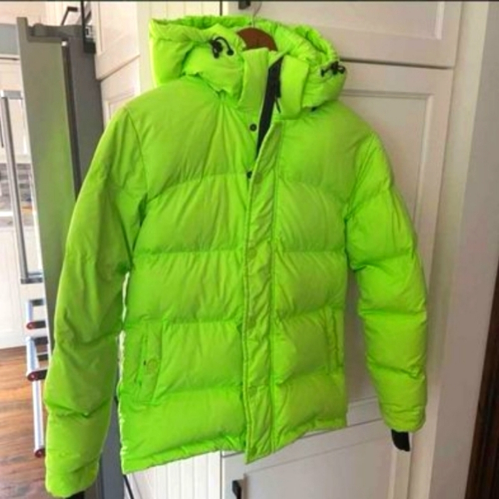 TNA The super puff mint green